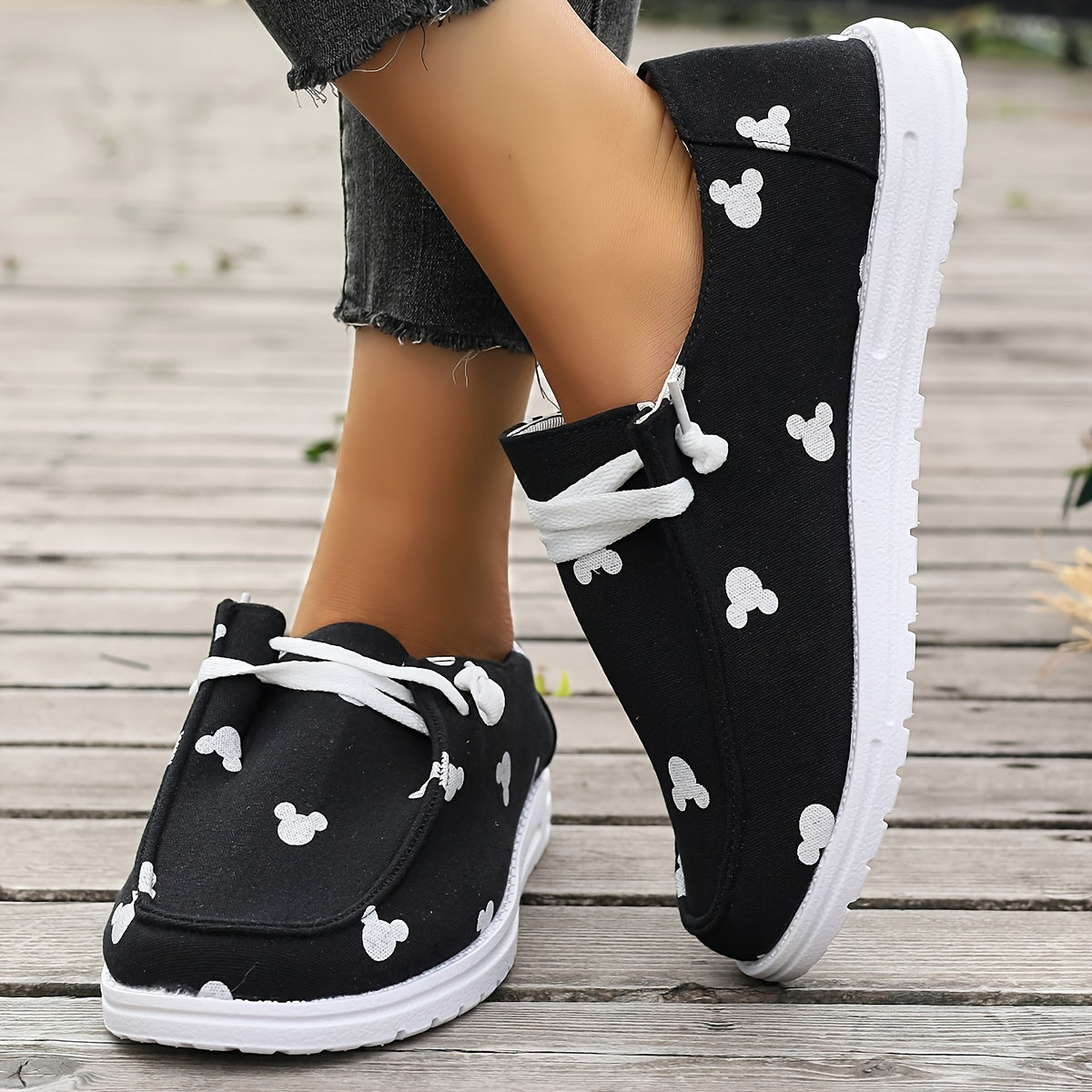 Women's Cartoon Print Canvas Shoes, Lightweight Low Top Lace Up Shoes, Women's Comfy Walking Shoes