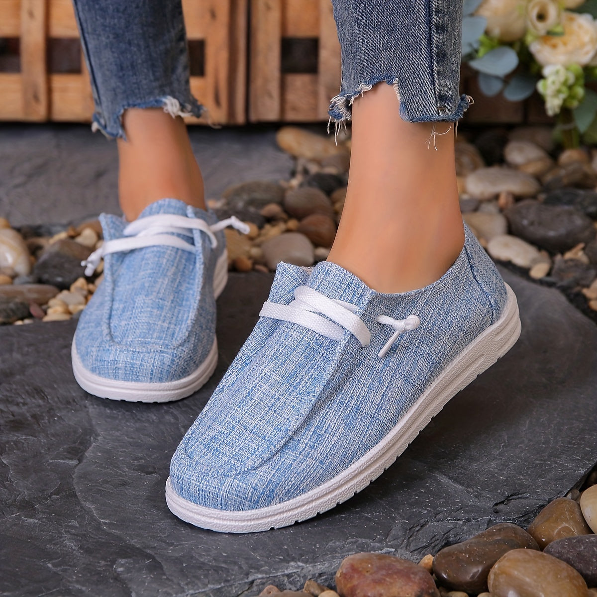 Women's Solid Color Canvas Shoes, Casual Lace Up Outdoor Shoes, Lightweight Low Top Walking Shoes